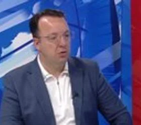 Николоски: Македонија Пат е во многу лоша состојба - после избори ќе го реконструираме претпријатието