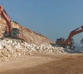 Работите на автопатиштата се одвиваат според планот, освен трасата Требеништа–Ќафасан поради забелешки од УНЕСКО, вели ...