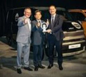 Електричната Киа ПВ5 победи во изборот за Светски Ван на 2026 година