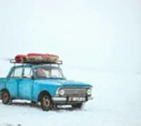 Излизгавте на мраз? Овие практични трикови можат да ве спасат