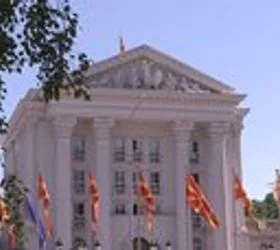 6.045 апликации за самовработување – Владата додава 300 милиони денари поради големиот интерес