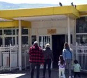 Бактерија во три чешми и во мусаката ги затрула учениците од Карпош