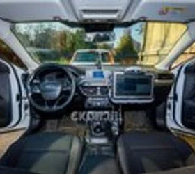 (Фото) МВР доби и возила со вграден радар: полицијата ќе мери брзина и во движење на автопат!