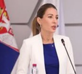 ЃЕДОВИЌ-ХАДАНОВИЌ: Во Србија речиси два месеци не пристигнала ниту капка сурова нафта, а никој не осетил