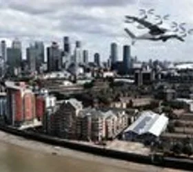 Претставени електрични летачки таксиња што би можеле да летаат над Лондон од 2028 година