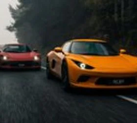 SC01 – Кинез од Италија