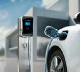 Електричните автомобили за првпат ги надминаа бензинците на европскиот пазар