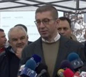 Подготвени сме за средба со Синдикатот на УПОЗ, но треба да се преговара за делот за плати од општиот колективен договор – изјави премиерот ...