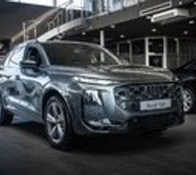 Во салонот на Audi пристигна целосно-новиот Q3!