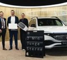 Мерцедес-Бенц слави два милиони користени автомобили проверени од фабрика