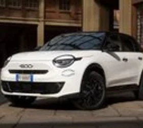 Фиат додаде класичен бензинец со рачен менувач во гамата на 600