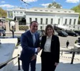 Божиновска на средба со советник на Трамп во Белата куќа: Партнерството со САД е значаен фактор за развој на енергетскиот сектор