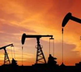 Цените на нафтата паѓаат по знаците дека САД и Иран може да ги продолжат преговорите